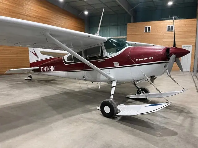 1961 Cessna 185 Floatplane