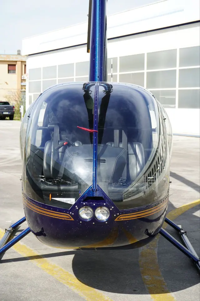 2006 Robinson R44 (I-BRCS)