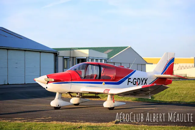 1974 Robin DR 400 120 CV Fgdyx