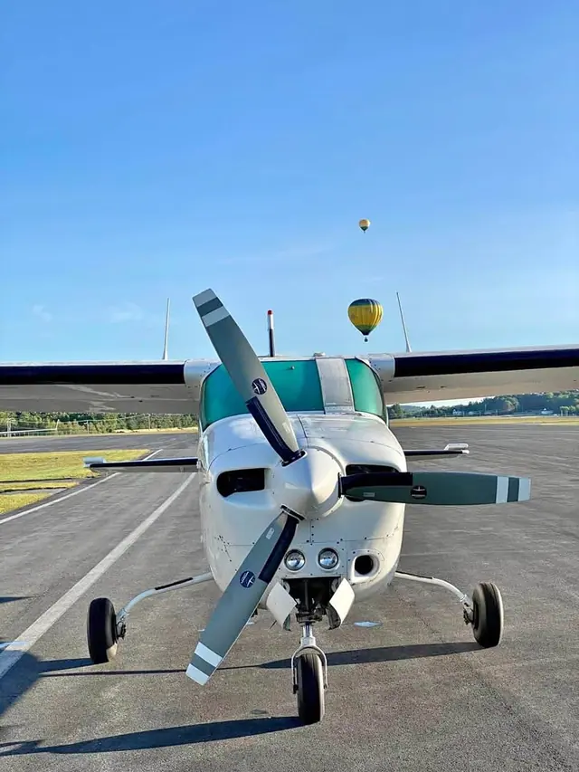 1983 Cessna T210N