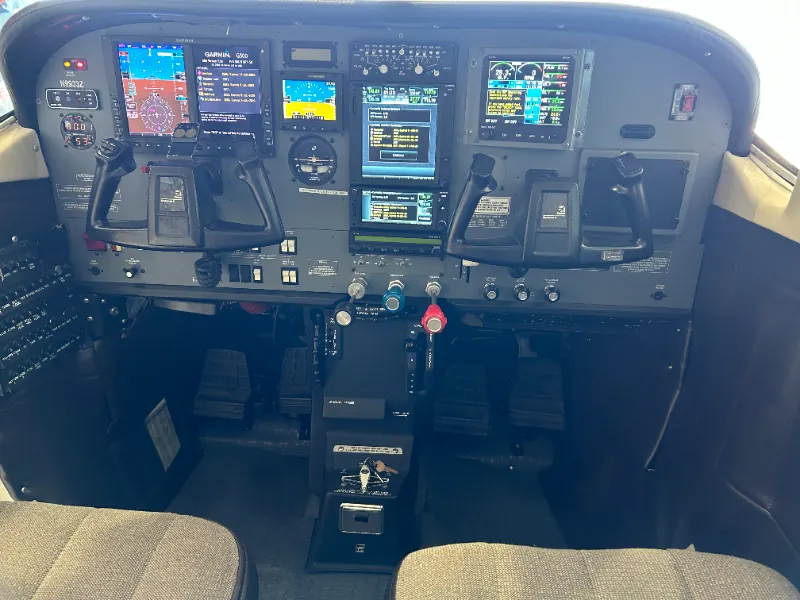 1983 Cessna U206G, SN: U20606754, photo 5