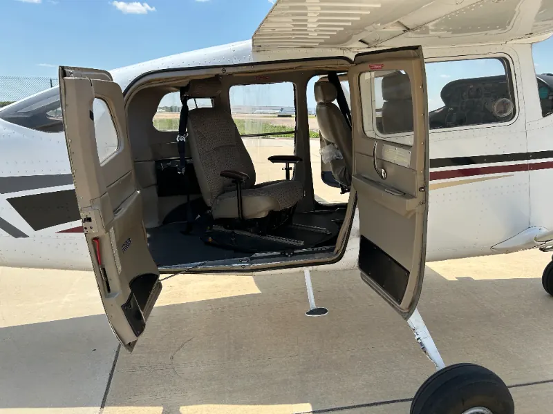 1999 Cessna T206H, SN: T20608026, photo 4
