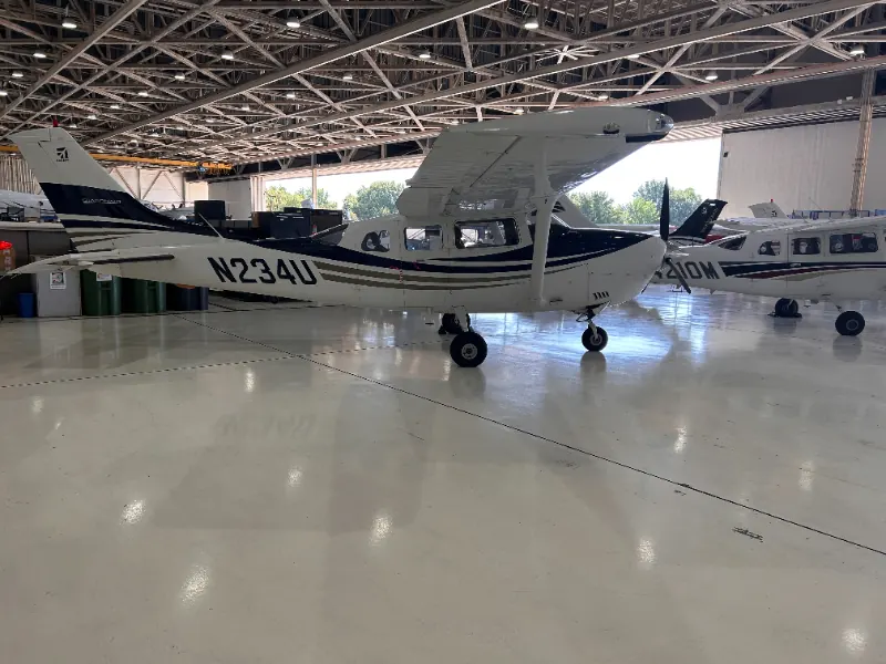 2005 Cessna 206H SN: 20608230, photo 1