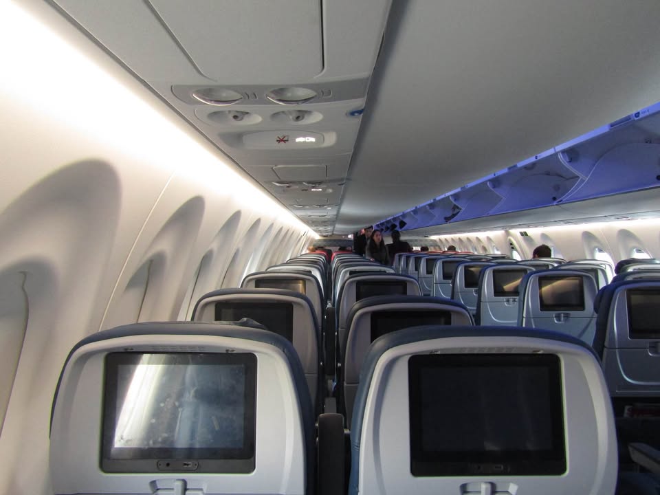 Airplane, photo 4