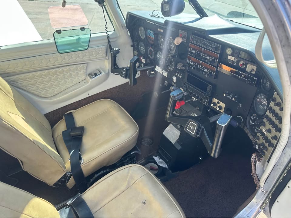 1982 Mooney M20J, photo 11