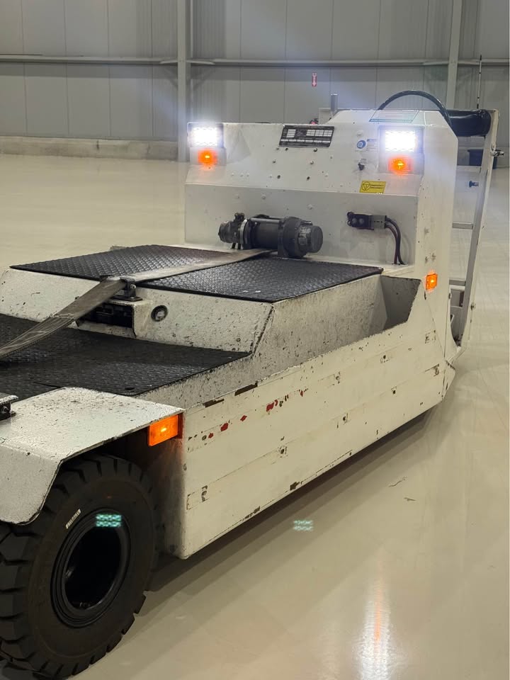 2000 Lektro Ap8750B Aircraft Tug, photo 4