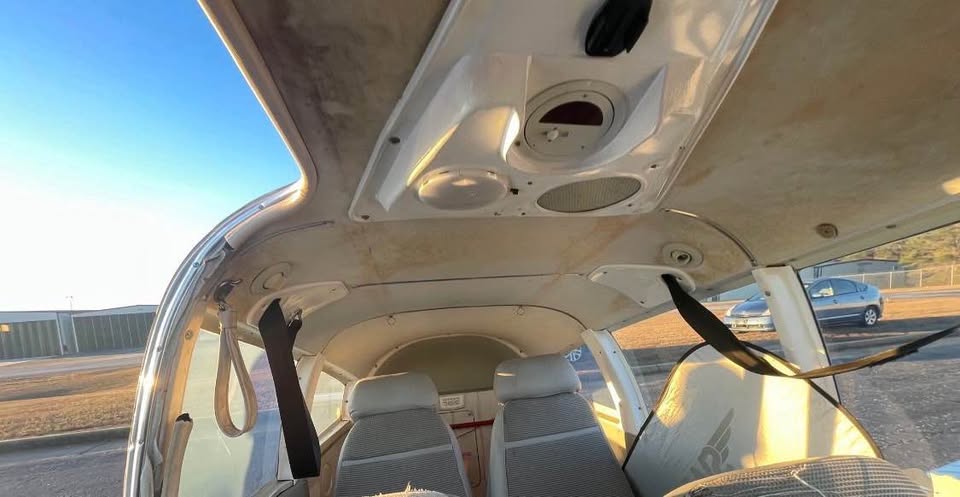 1972 Piper Cherokee PA-28-180, photo 8