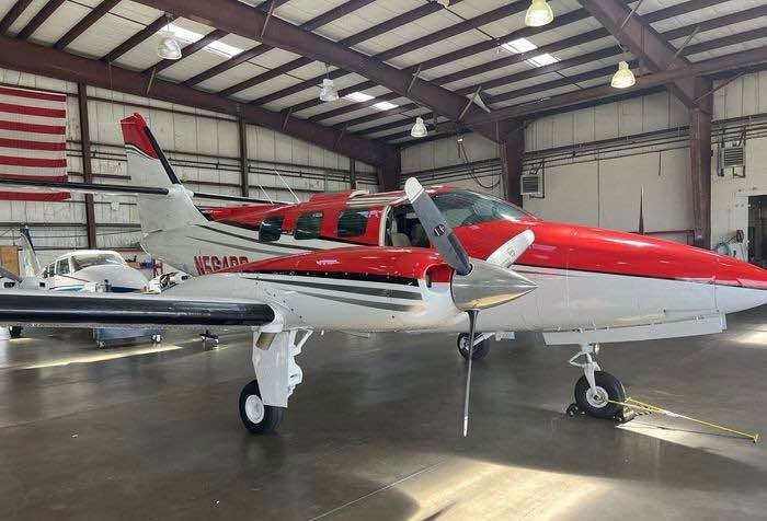 1982 Cessna T-303, photo 8