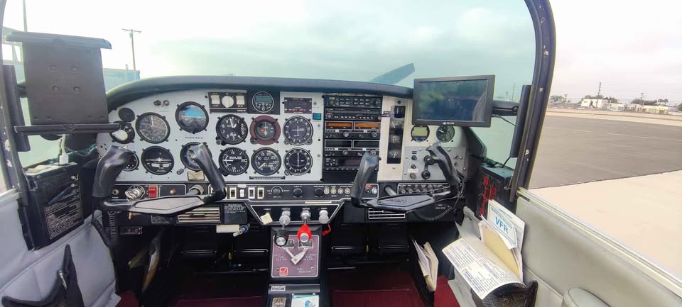 Grumman AA⁵B Tiger, photo 9
