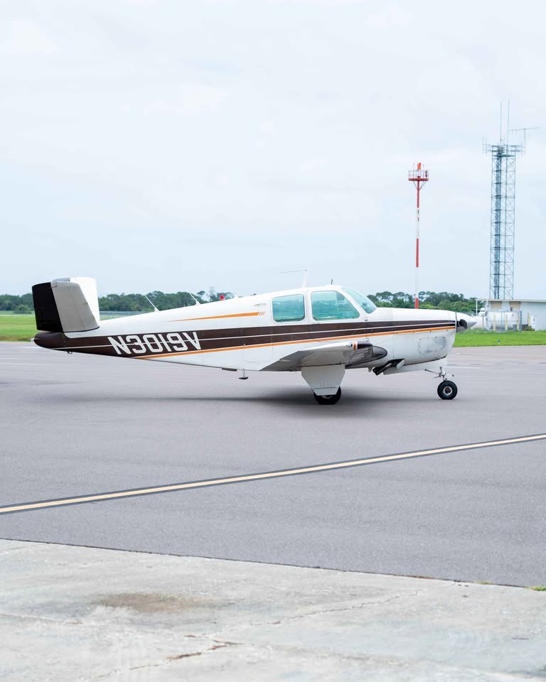 1947 Beechcraft 35 bonanza, photo 11