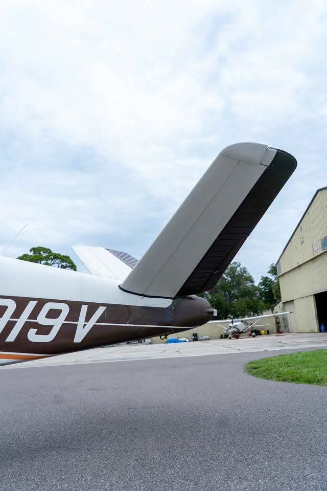 1947 Beechcraft 35 bonanza, photo 9