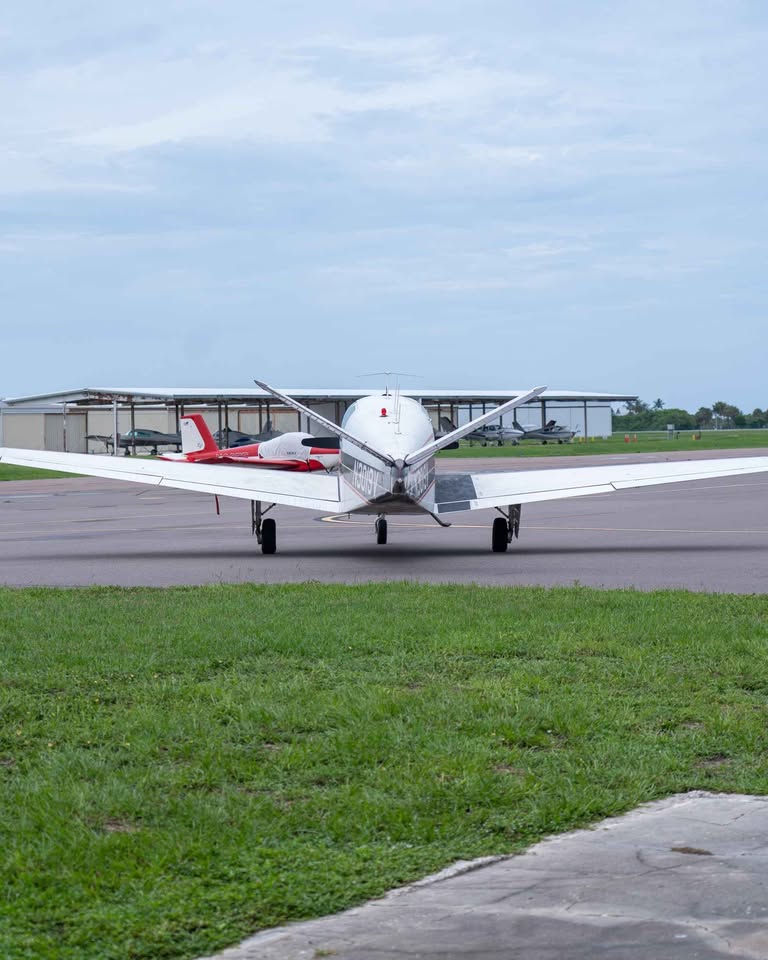1947 Beechcraft 35 bonanza, photo 7