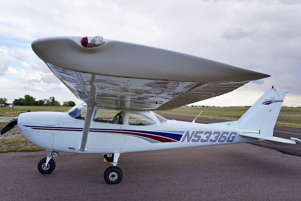 1967 Cessna R172E (T-41B), photo 1
