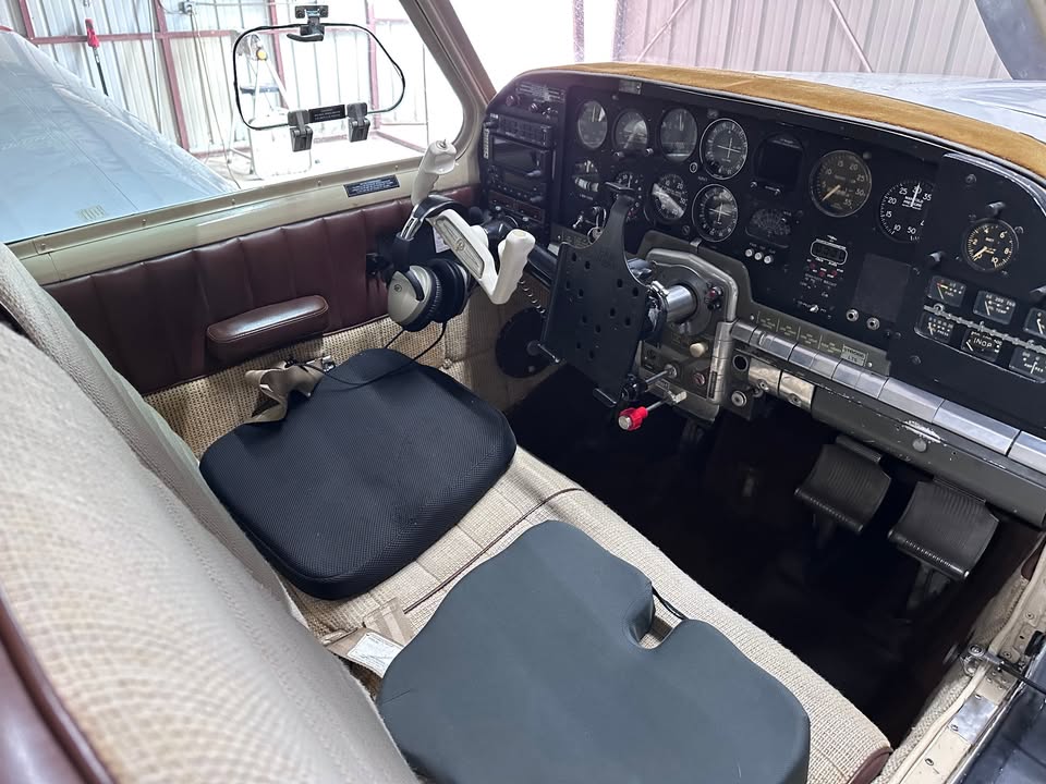 Beechcraft Bonanza V-Tail, photo 5