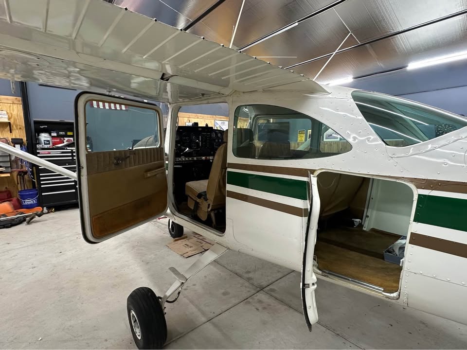 1967 Cessna 172h, photo 5