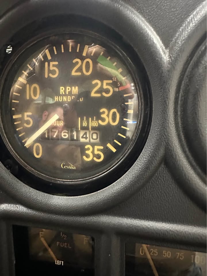 1967 Cessna 172h, photo 8
