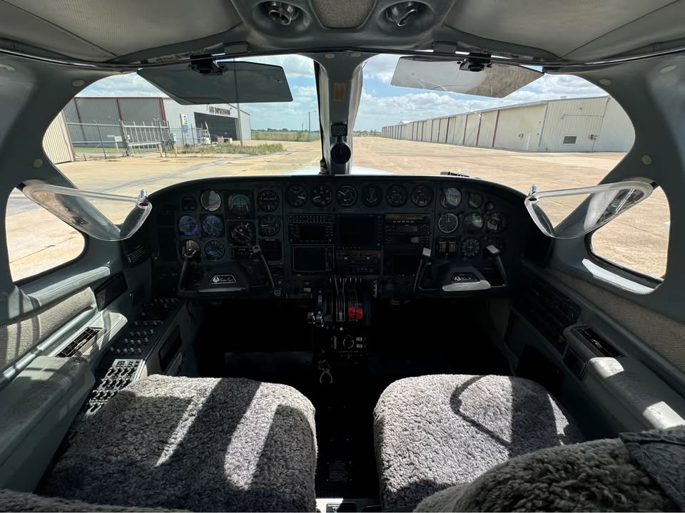 1977 Cessna 421C, photo 10