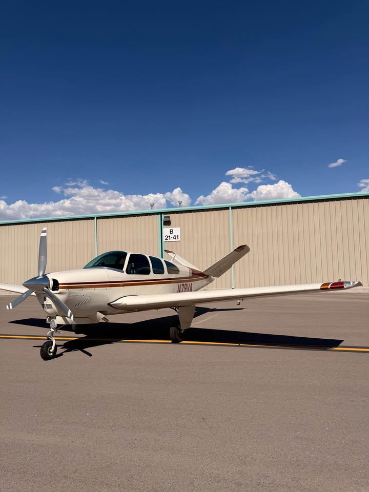 1961 Beechcraft Bonanza, photo 2