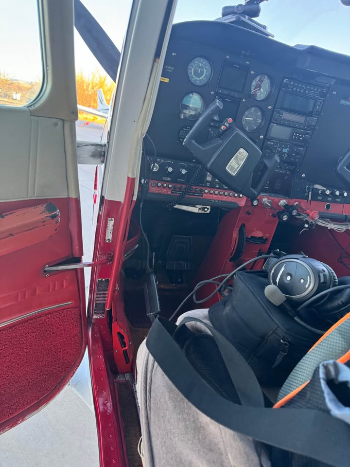 1973 Cessna 182P, photo 4
