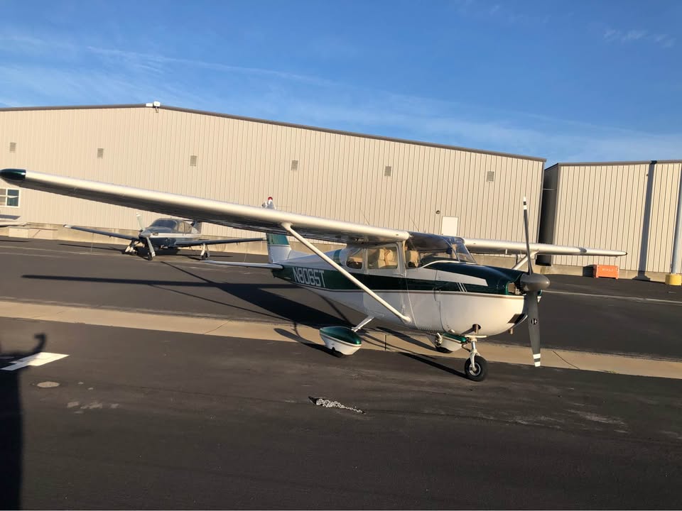 1960 Cessna 175 skylark, photo 2