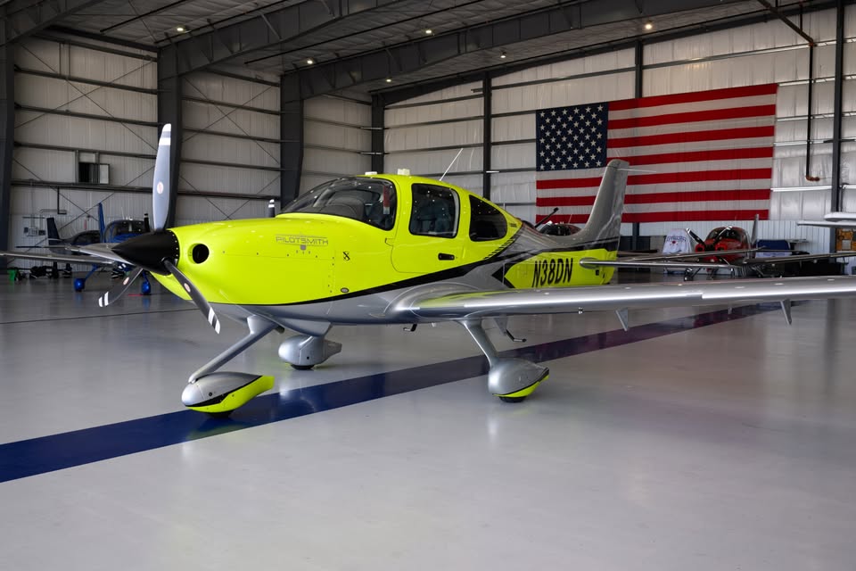 2025 Cirrus SR20-G7, photo 2