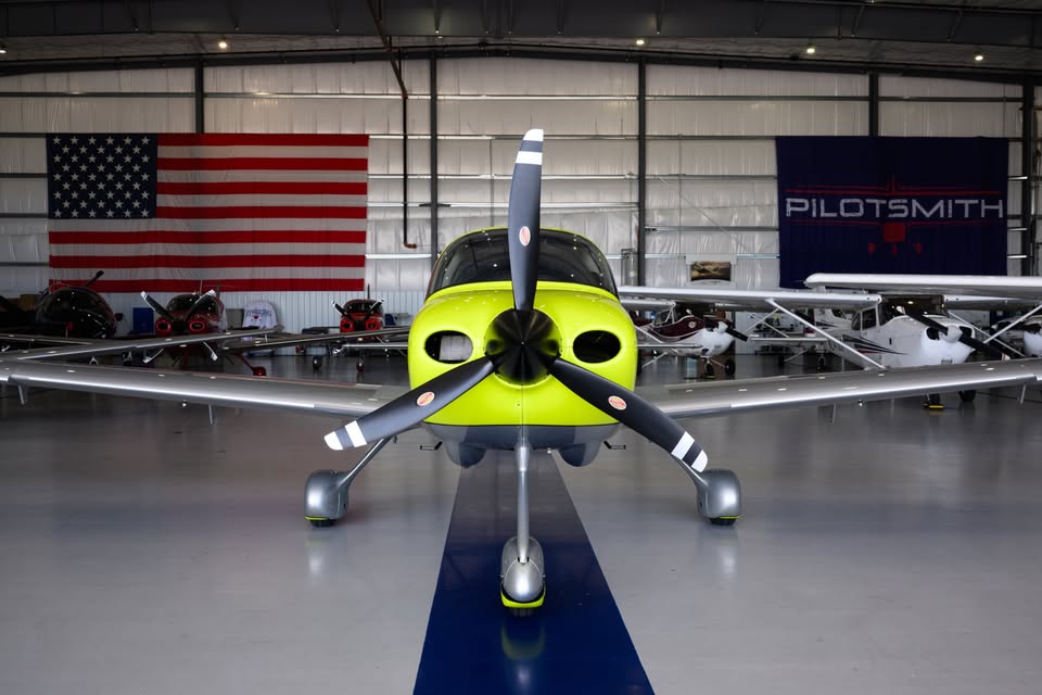 2025 Cirrus SR20-G7, photo 4