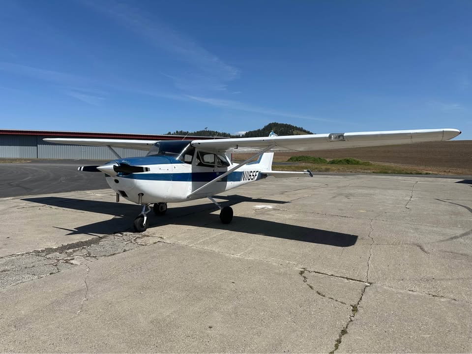 1966 Cessna 172G Skyhawk, photo 2