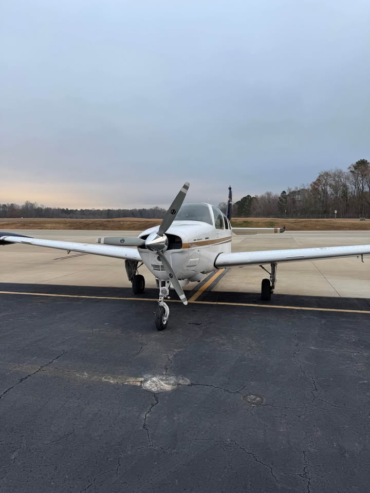 1991 Beechcraft A36 Bonanza, photo 5