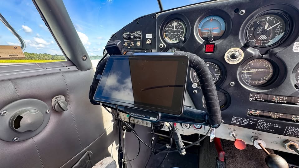1960 Piper PA-24-180 comanche, photo 7