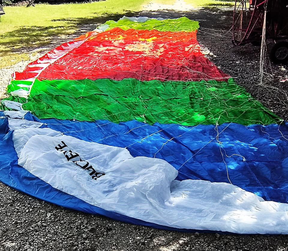 Buckeye Powered Parachute Flying Machine, photo 10