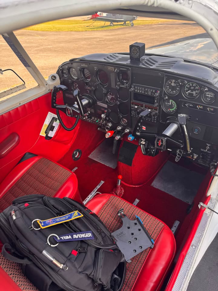 1965 Piper Comanche 260, photo 5