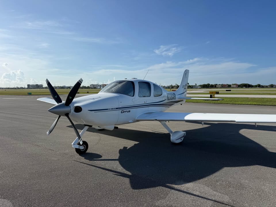 2002 Cirrus SR22, photo 9