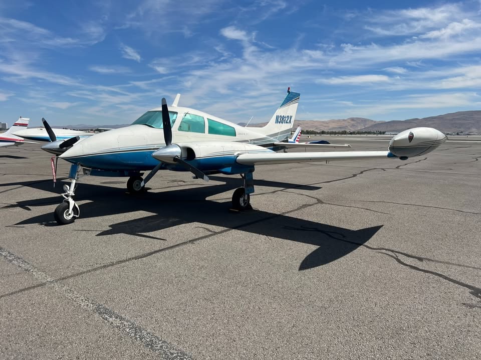 1966 Cessna 310K, photo 4