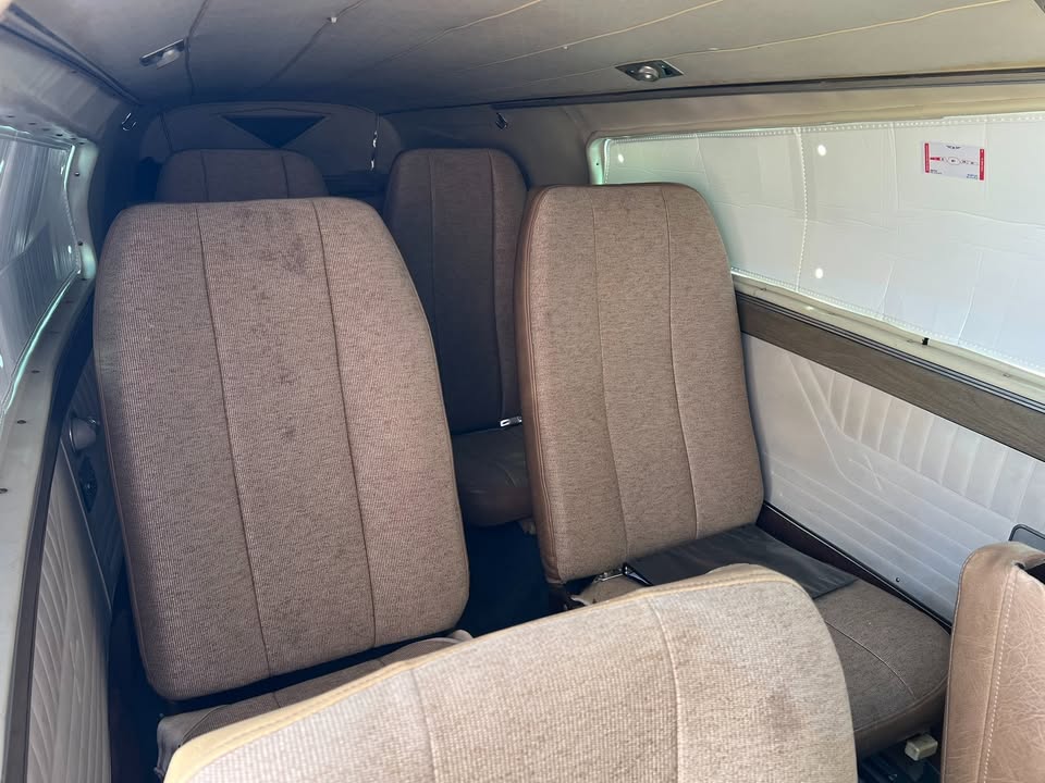 1966 Cessna 310K, photo 9
