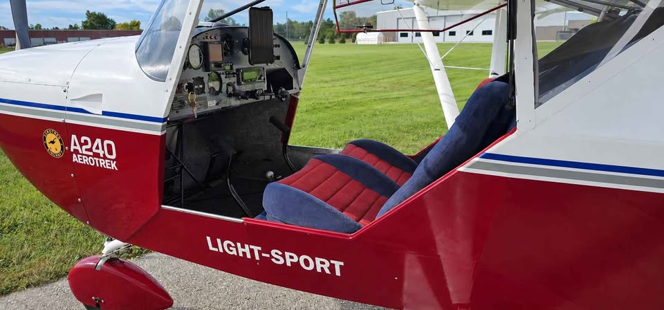 2007 Aerotrek A240, photo 13