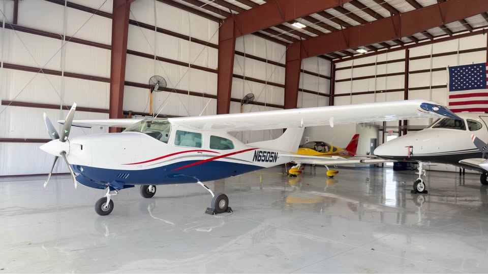 1979 Cessna T210N Centurion II TTAF 2,812.8, photo 2