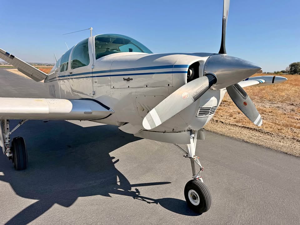 1960 Beechcraft M35, photo 1