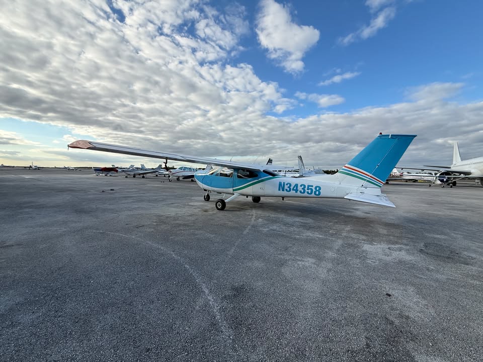1973 Cessna 177B Cardinal, photo 2