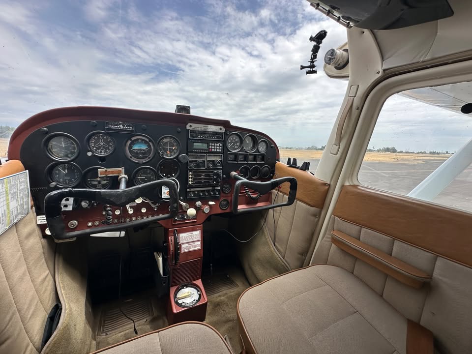 1965 Cessna 172F skyhawk, photo 15