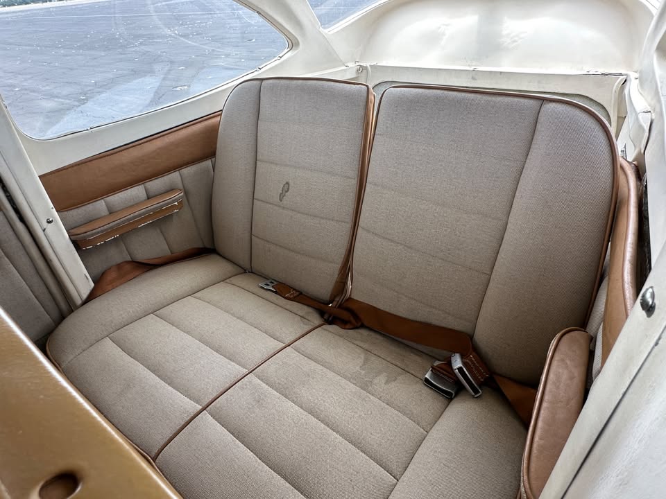 1965 Cessna 172F skyhawk, photo 14