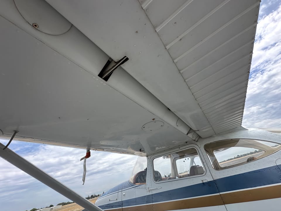 1965 Cessna 172F skyhawk, photo 10