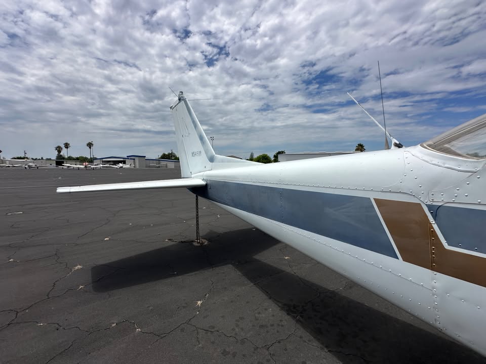 1965 Cessna 172F skyhawk, photo 4
