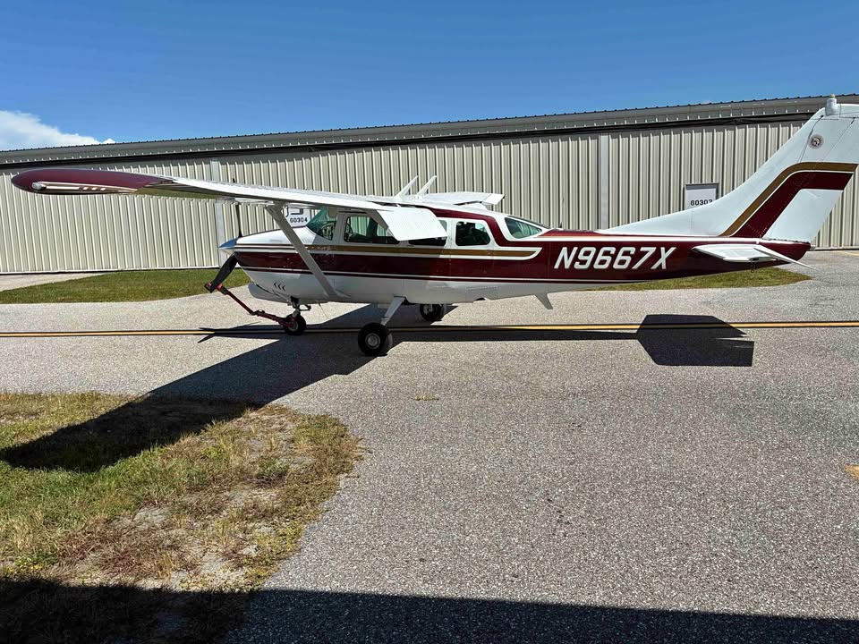 1962 C-210B, photo 1
