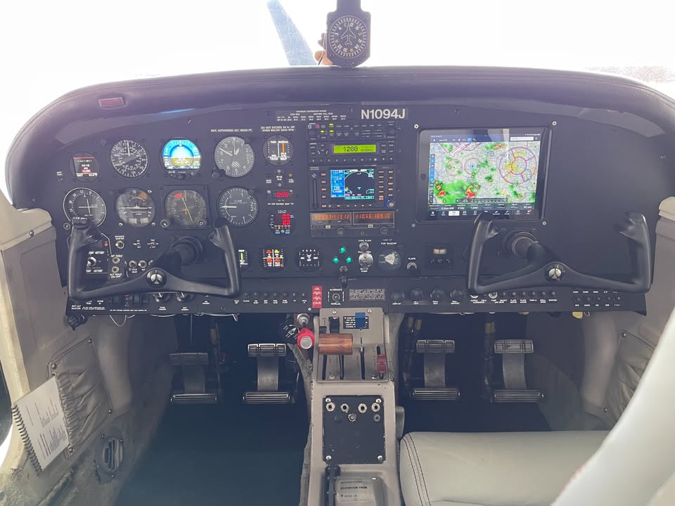 Rockwell Commander 112, photo 3