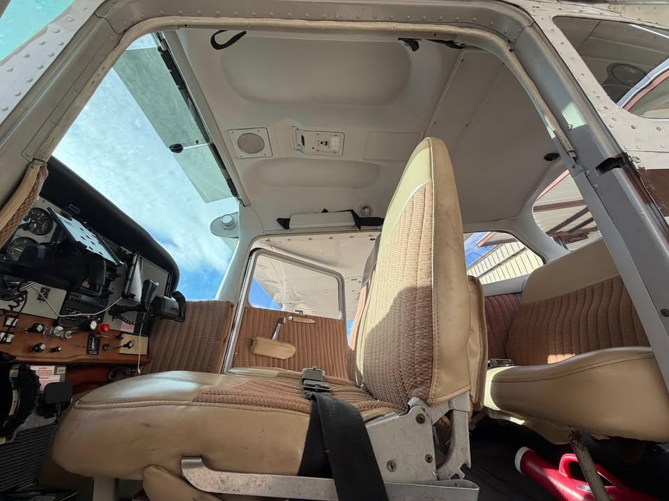 1979 Cessna 172n, photo 7