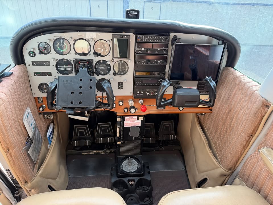 1979 Cessna 172n, photo 6