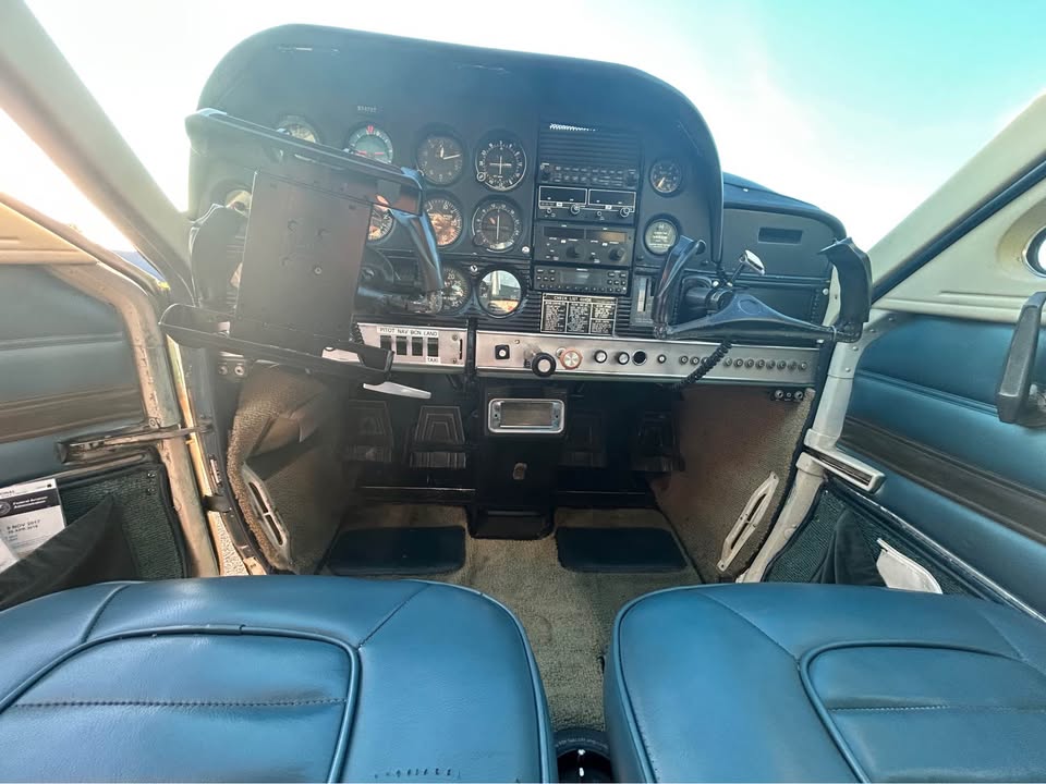 1968 Cessna 177, photo 14