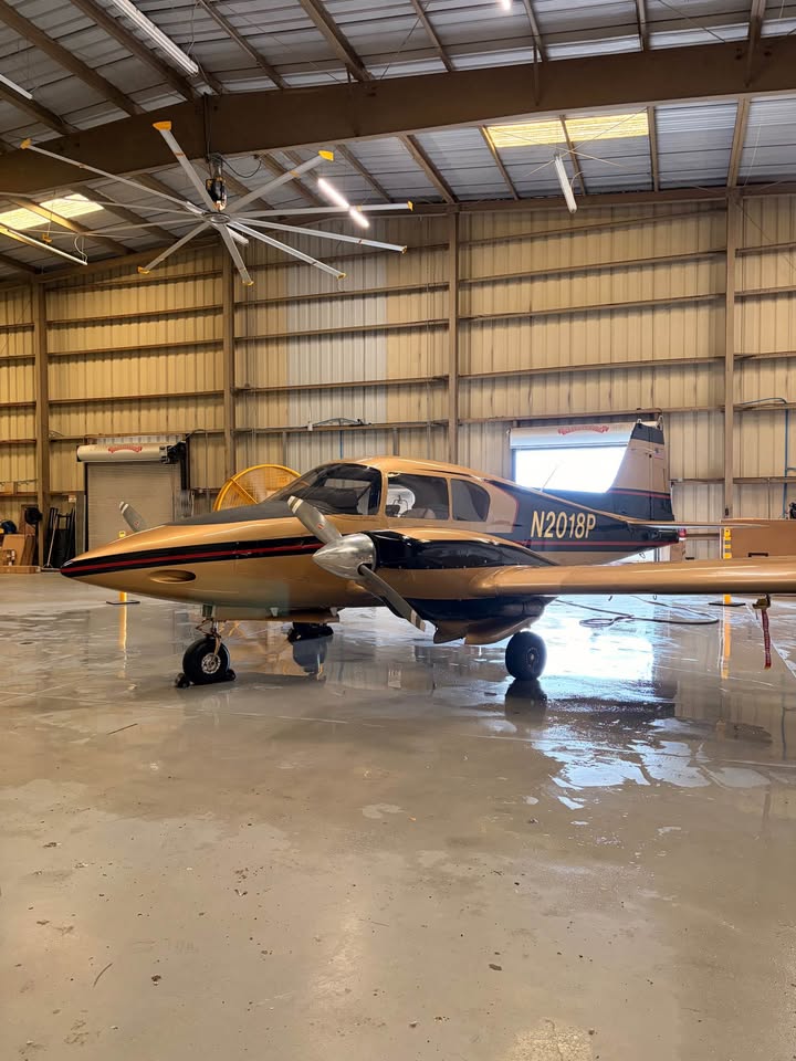 1956 Piper PA-23-160, photo 2