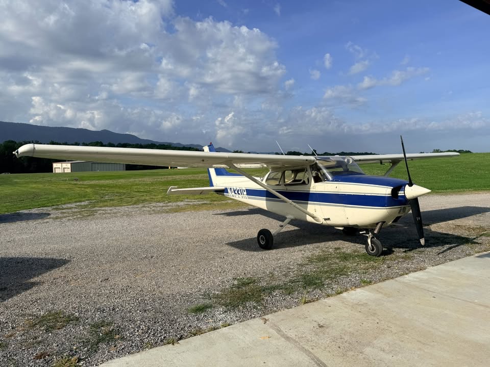 1974 Cessna 172m, photo 2