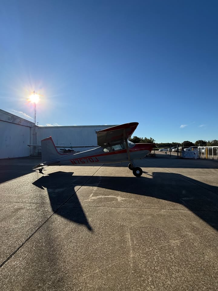 1960 Cessna 180, photo 2